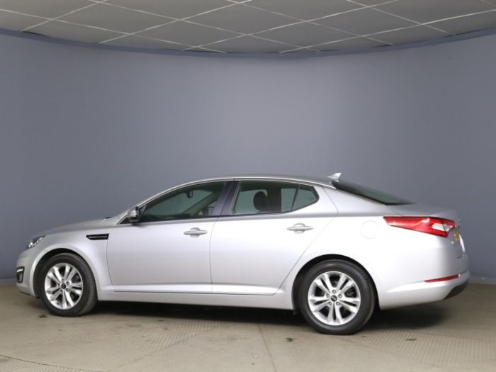 Kia Optima 1.7 CRDi 2 Tech 4dr Saloon Diesel Silver